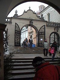 Brama Potockich - widok z Wieczernika, fot. D. Orman